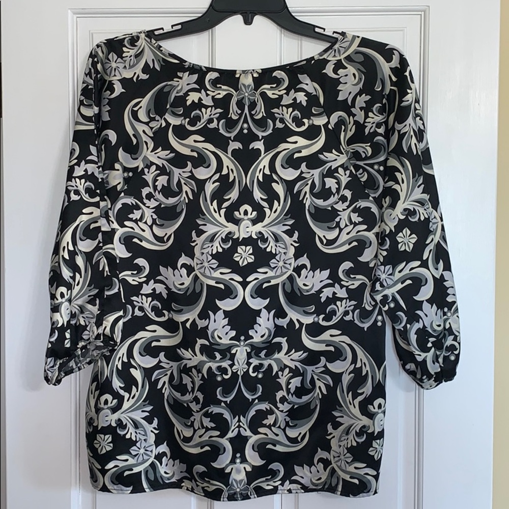 Old Navy silky black and gray XL shirt